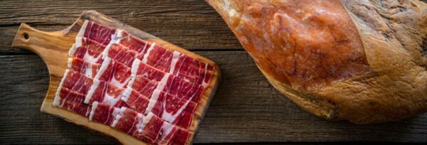 De la salazón al secado: El proceso de curación de nuestro jamón y paleta DOP Teruel